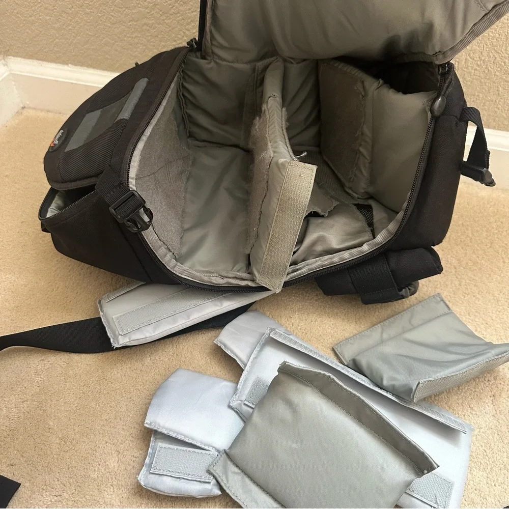 Lowepro SlingShot 200 AW Camera Bag